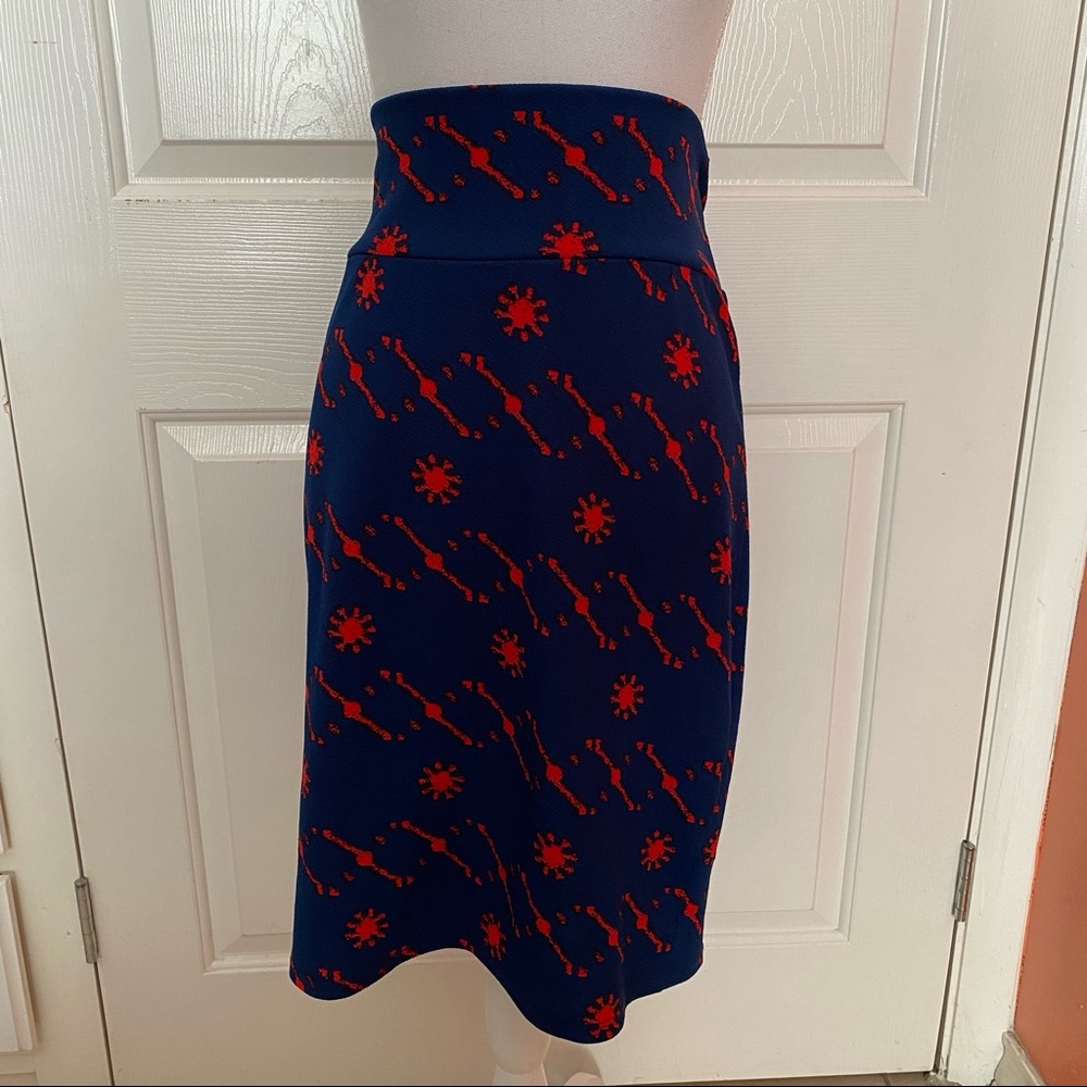 Lula Roe woman’s pencil skirt M